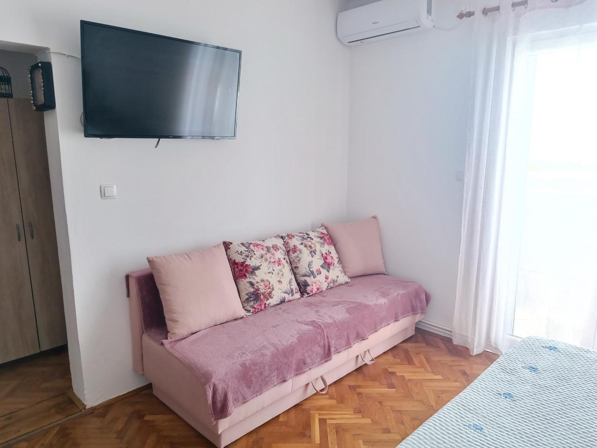 Studio Apartman Antonia Rtina Buitenkant foto